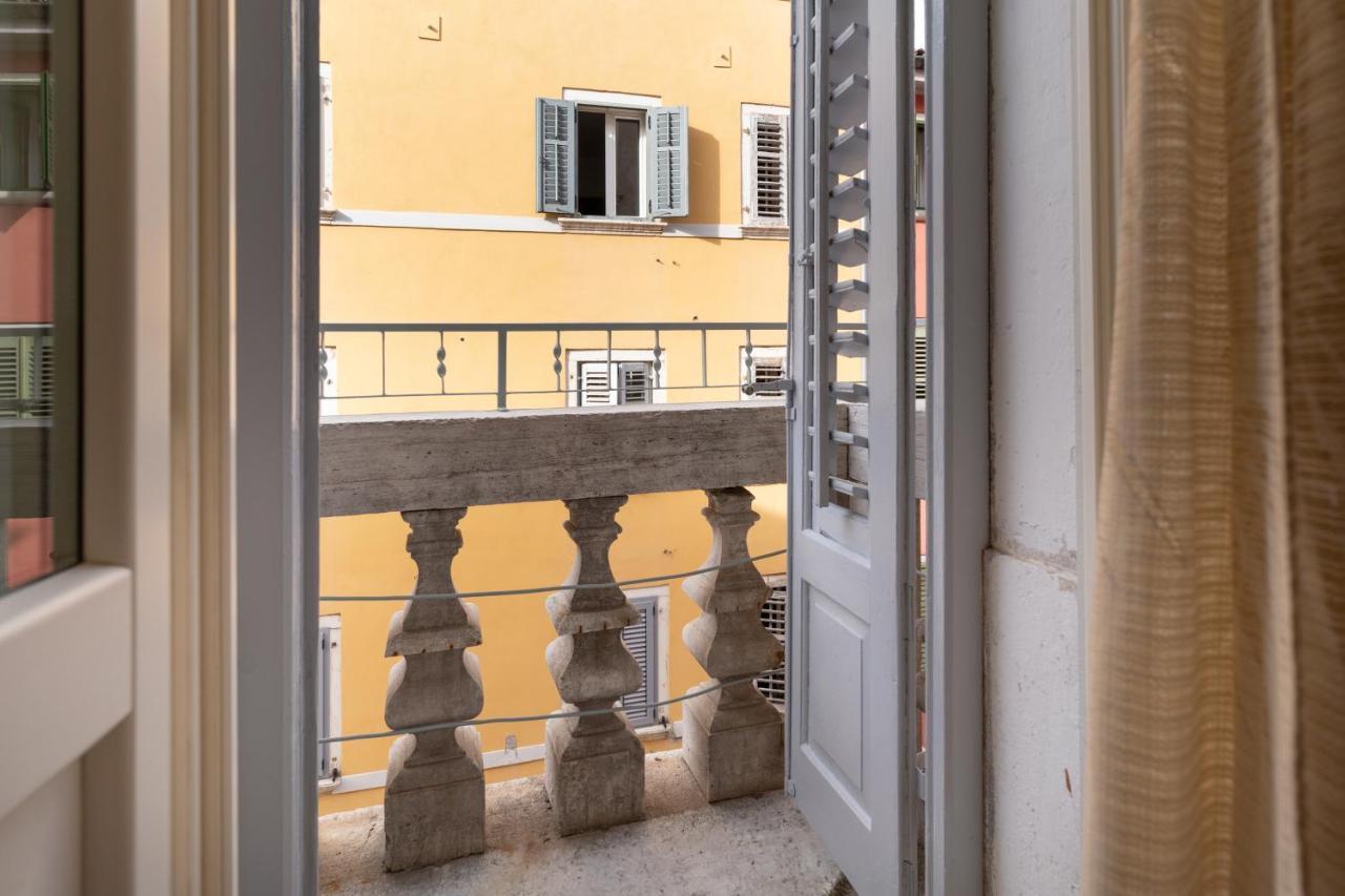 Mimi Carera Apartment & Room Rovinj Buitenkant foto