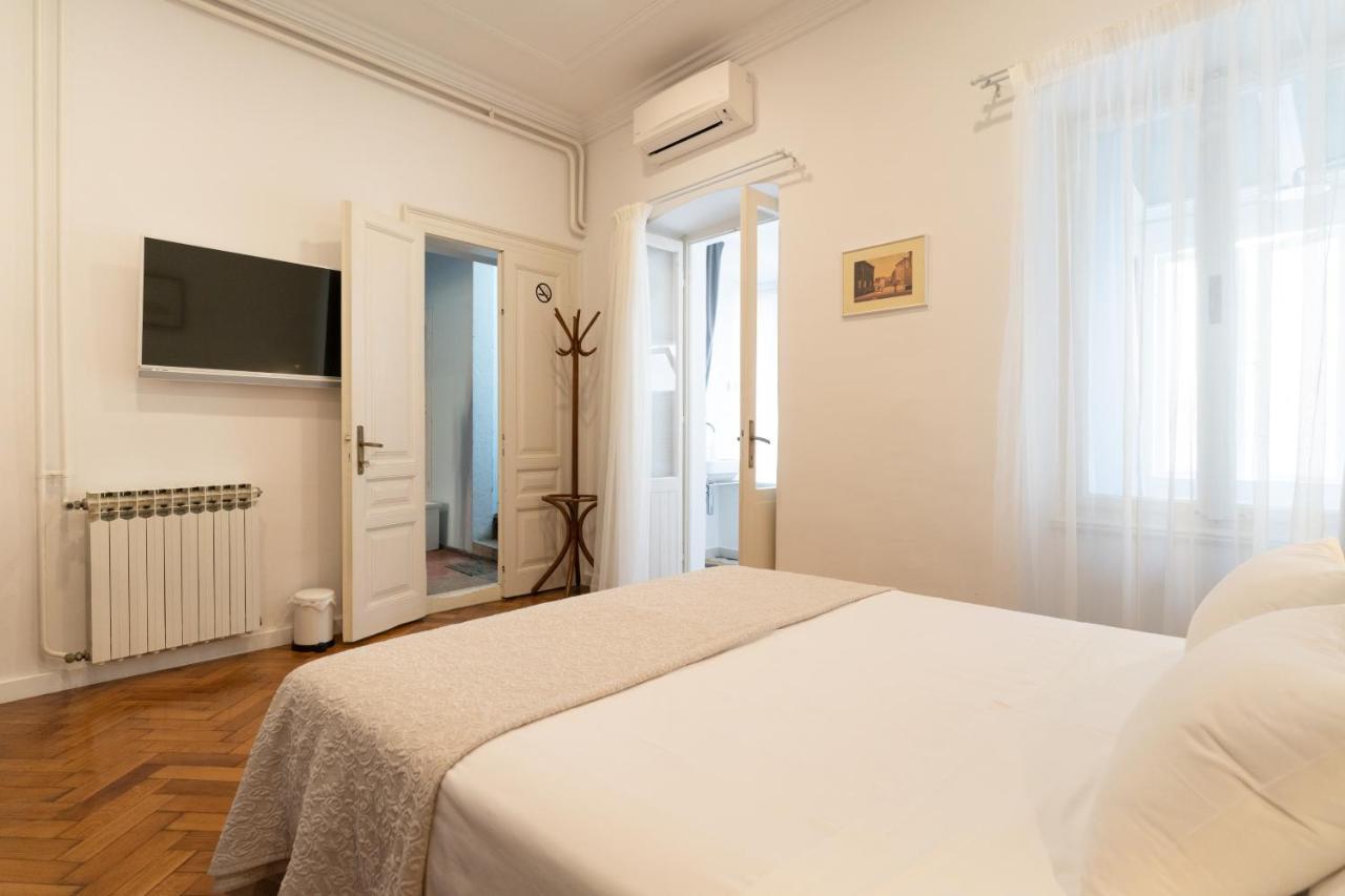 Mimi Carera Apartment & Room Rovinj Buitenkant foto