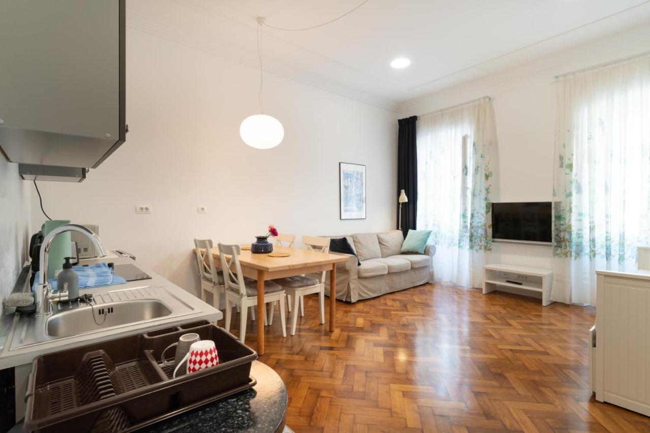 Mimi Carera Apartment & Room Rovinj Buitenkant foto